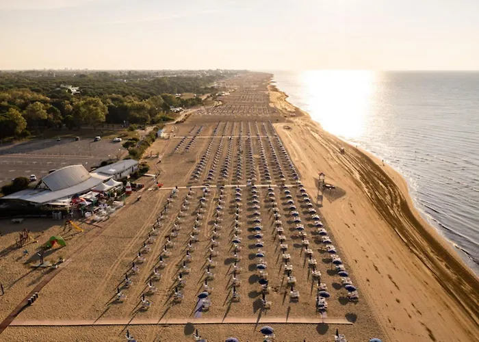 公寓 Bright With Garden 比比翁