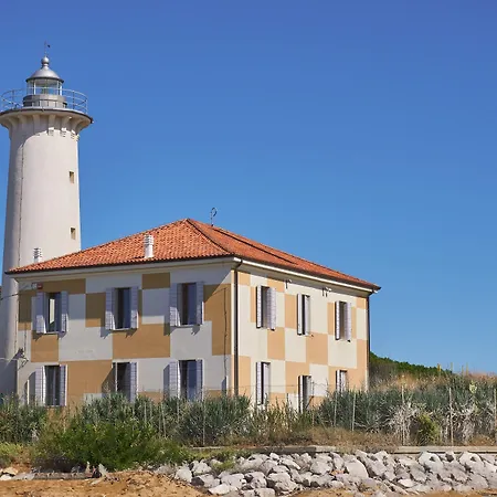 شقة Bright With Garden