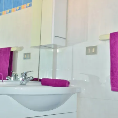 Apartament Bright With Garden *
